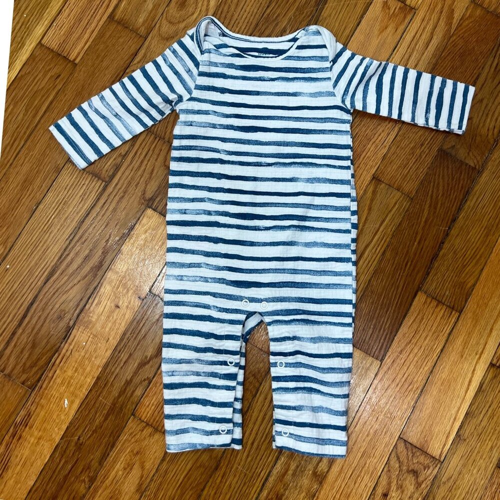 PRE-OWNED - aden + anais Blue & White Waterstripe Long Sleeve One Piece - Size 3